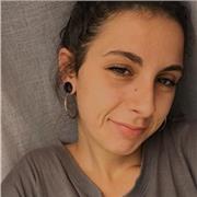 Soy nativa española y en bachillerato e instituto estuve en rama de letras y con buenas notas. Al igual que en literatura universal